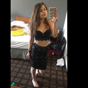 Meet your Posher, Caitlyn